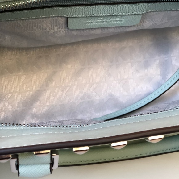 💛 Selma Mediun Studded Saffiano Leather Satchel - Picture 5 of 5